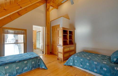 Secluded Vermont Retreat Outdoor Pool and Deck - Photo 23