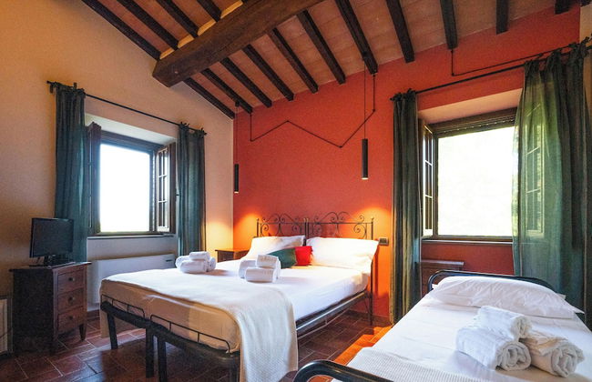 agriturismo Castel d'Alfiolo-Barcomonte - Foto 9