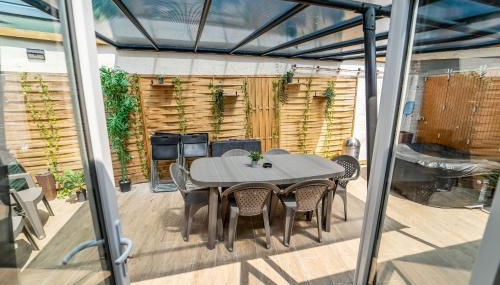 Maison familiale Terrasse Jacuzzi Parking sur place près d'Honfleur - Photo 5