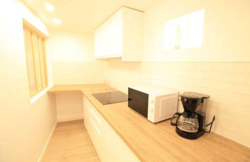 Disponible - Appartement Entier Rénové - Canapé Lit Emma - RERB, 5mn Paris - 2 pers - Parking Rue Gratuit - Tout équipé - 1er étage - 3 - Foto 9