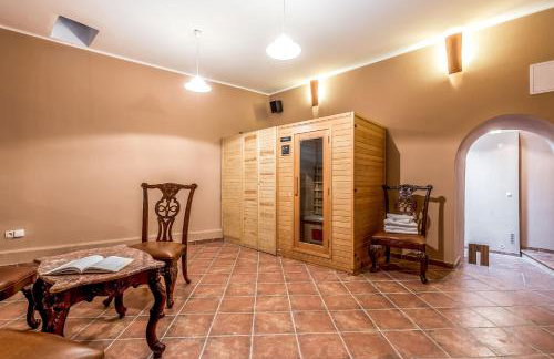 Il Palazzo - Photo 32