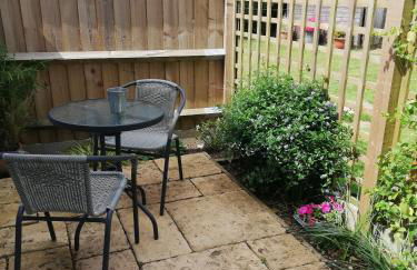 The Lily Pad apartment & Wrens Nest studio - Foto 9