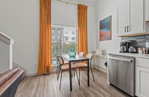 Near Medical District Walkable to Oak Lawn Bars - Foto 18