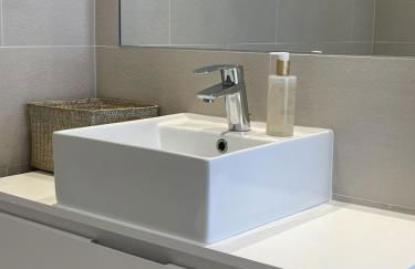 Luxury Penthouse Casa de Paraiso, sea view, pools, golf - Photo 22