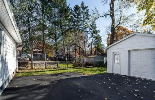 Modern & Quiet Suburban Ranch Mins to Dtwn and Stores - Foto 16