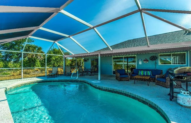 Canal Dreams 3 BR 2 BA Pool Home on the Canal - Photo 19