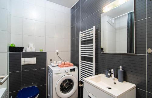 Flexible SelfCheckIns 114 - Zagreb - Bedroom - Loggia - Foto 6