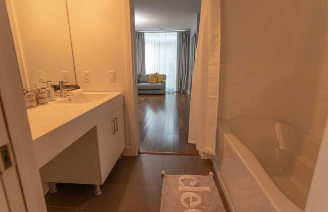 Designer Luxury 3 Bedroom Townhouse - Foto 45