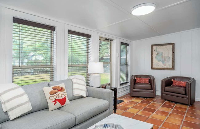 Pecan Retreat-half Mile to Main - Foto 16