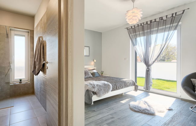 Ella Premantura - Foto 35