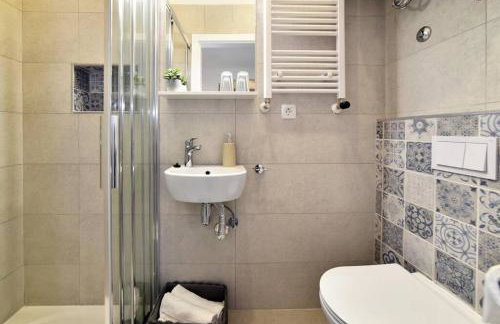 Petit Main Square - Photo 6