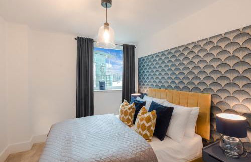 BEST THAMES VIEWS in TOWN! LARGE LUXXE NOMAD DESIGN FAMILY HOMES المساحة والأناقة تلتقي مع الراحة العربية - Foto 7