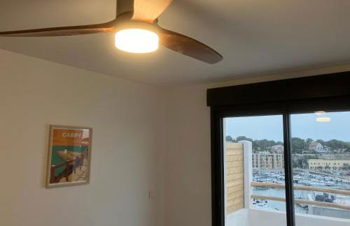 T2 vue sur le port jacuzzi terrasse et parking - Foto 21