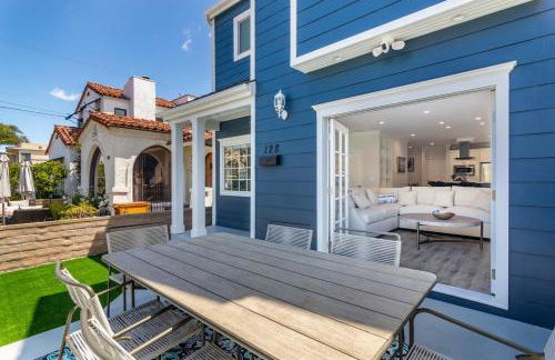 Family Beach House, 400ft to Beach, Parking, BBQ - Foto 47