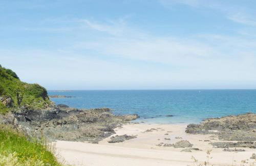 Charming Breton Holiday Home Right by the sea - Photo 79