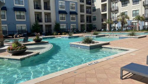 Convenient Spacious 2Bed 2Bath - Foto 3