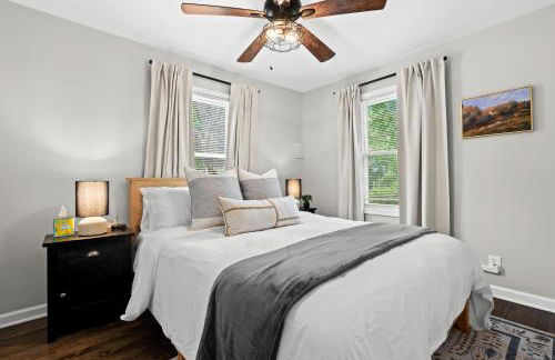 New! Private Lakefront Retreat 3BR 2BA Game Room - Foto 40