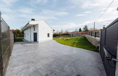 La llosina Vivienda Vacacional alquiler íntegro - Foto 40