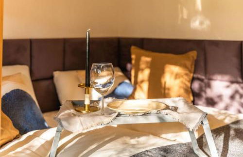 Black Mirror inkl WLAN, Parkplatz - Foto 15