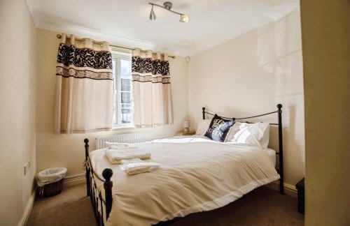 Spacious 2-Bed Family Flat in Wimbledon Near Tube - Foto 7