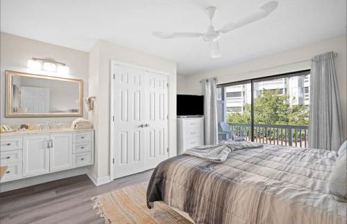 Newly Listed - One bedroom condo on Harbor Island - Foto 13