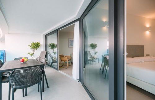 Blue Balcony Suites by Airnest - Foto 53