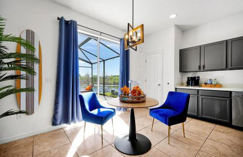 Lilo & Stitch Themed Villa 10 Min to Disney! Heated Pool & Game Room - Foto 18