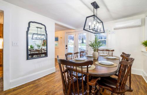 The Orchard, a family friendly home- hot tub, fire pit, yard games - Foto 14