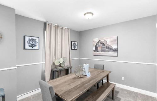 Broadmoor Bungalow - Unit A - Photo 22