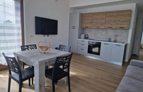 Casa Vacanze La Favola Rosa sul Lago di Varese - Foto 2