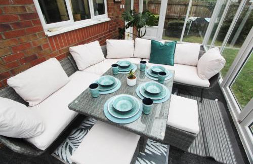 4 Bedroom House Near Manchester Airport, Wythenshawe Hospital and Trafford Centre - Foto 10