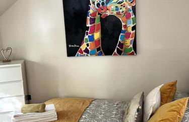 The Shed . A cosy, peaceful, 96% recycled, chalet. - Foto 11