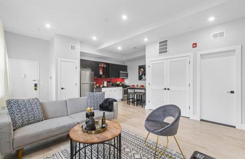 2C - Parking Cred, Early CI, King Bed, Sleeps 6 - 30mins to NYC - Foto 9