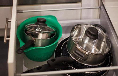 R B Apartment Hamburg Business am Flughafen für 1-5 Personen - ideal für Geschäftsreisende und Familien - Küche - Waschtrockner - Smart TV - kostenloser Parkplatz - Foto 14