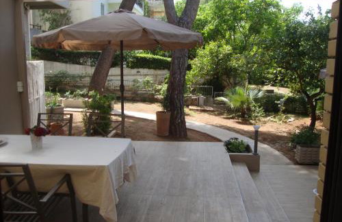 Amazing Garden House - Photo 33