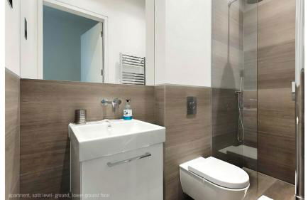 Welcome London - The York - Photo 16