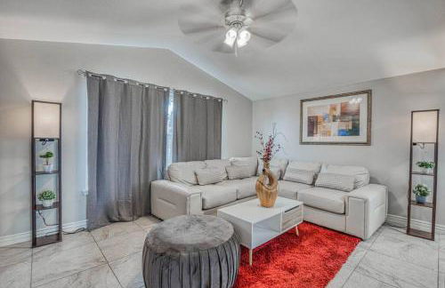 The Hummingbird Sunset Home, West Side - Foto 8