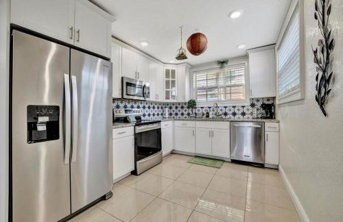 Half Mile from ZooTampa - Fun - Foto 16