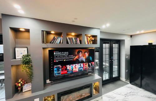 Urban Escape 4BedRoom House- With Free private Parking - Birmingham City - Foto 62