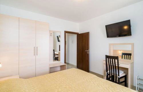 Villa Samba - Two-Bedroom Apartment with Terrace and Sea View - A4 1 - Foto 9