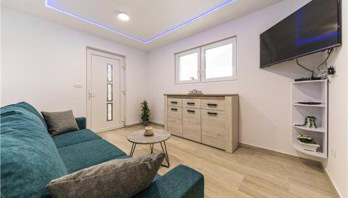 Awesome Home In Lecevica - Foto 2