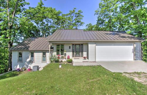 Grand Rapids Area Lakefront House with Dock - Foto 29