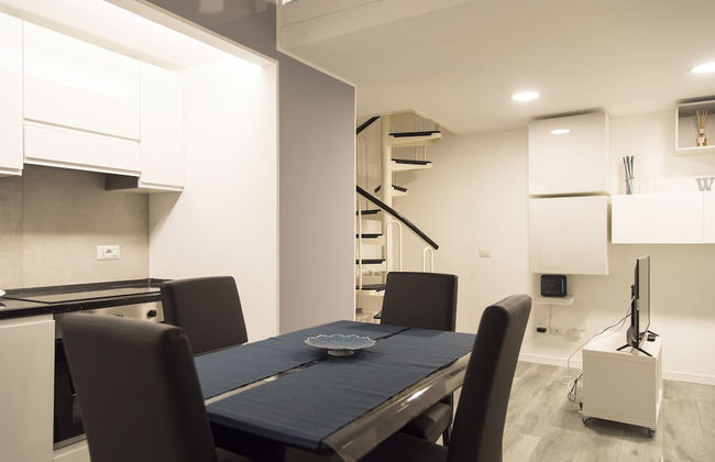 Contemporary 2 Bedroom Flat near University - Photo 9