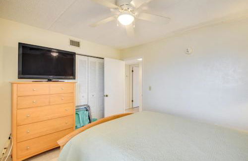 Walk to Coast Condo in Daytona Beach Shores! - Foto 18