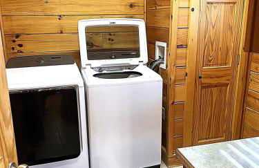 Mountain Gem, Hot Tub, Fire Pit, Views, Starlink Wi-fi - Foto 33