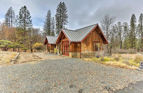 Peaceful Shasta Cascade Getaway on 15-Acre Ranch! - Foto 25