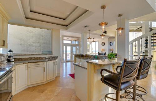 Oceanfront Escape on Wilbur Beach! - Foto 8