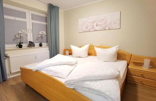 Schaake Hooksiel - Charmante Reetdachwohnung & Kostenfreier Parkplatz - Foto 8