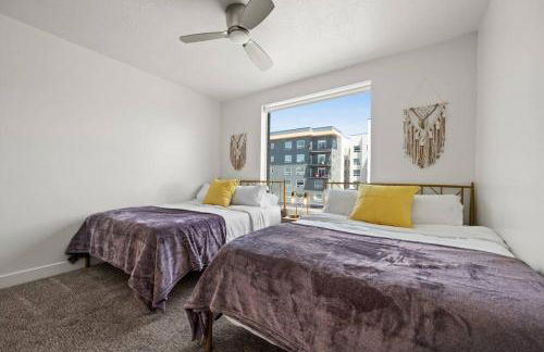 LUX 2 BD BOHO in heart of SLC - Foto 19