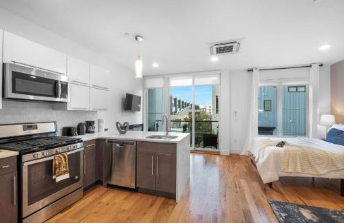 Stylish Studio - Pool, Gym & Balcony Bliss - Foto 21